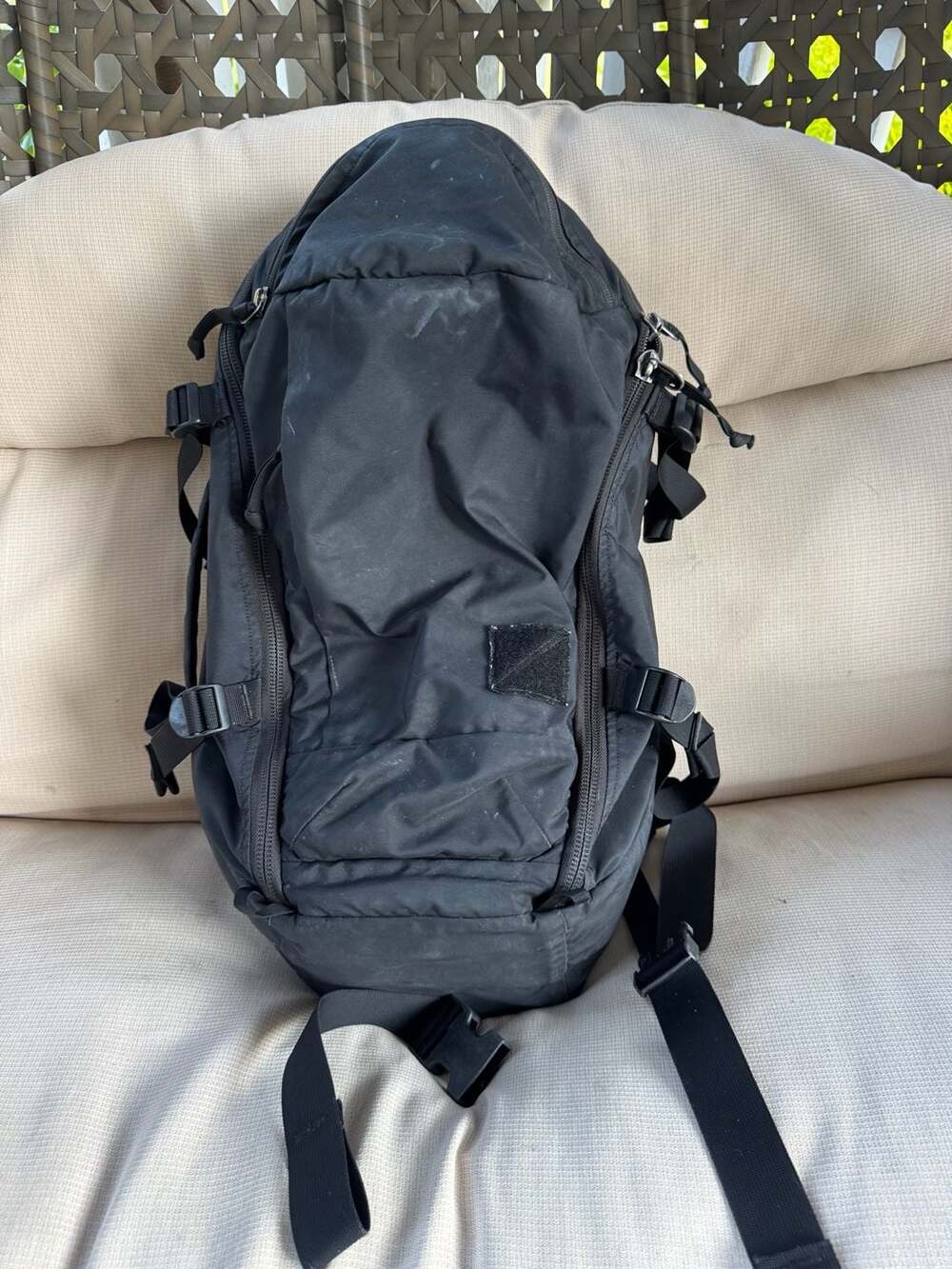 Evergoods Mountain Panel Loader 30L MPL30 Black Backpack